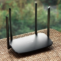 TP-LINK千兆路由器 AC1200无线家用 5G双频WiFi WDR5620千兆 高速路由穿墙 IPv6 内配千兆网线 光纤适用